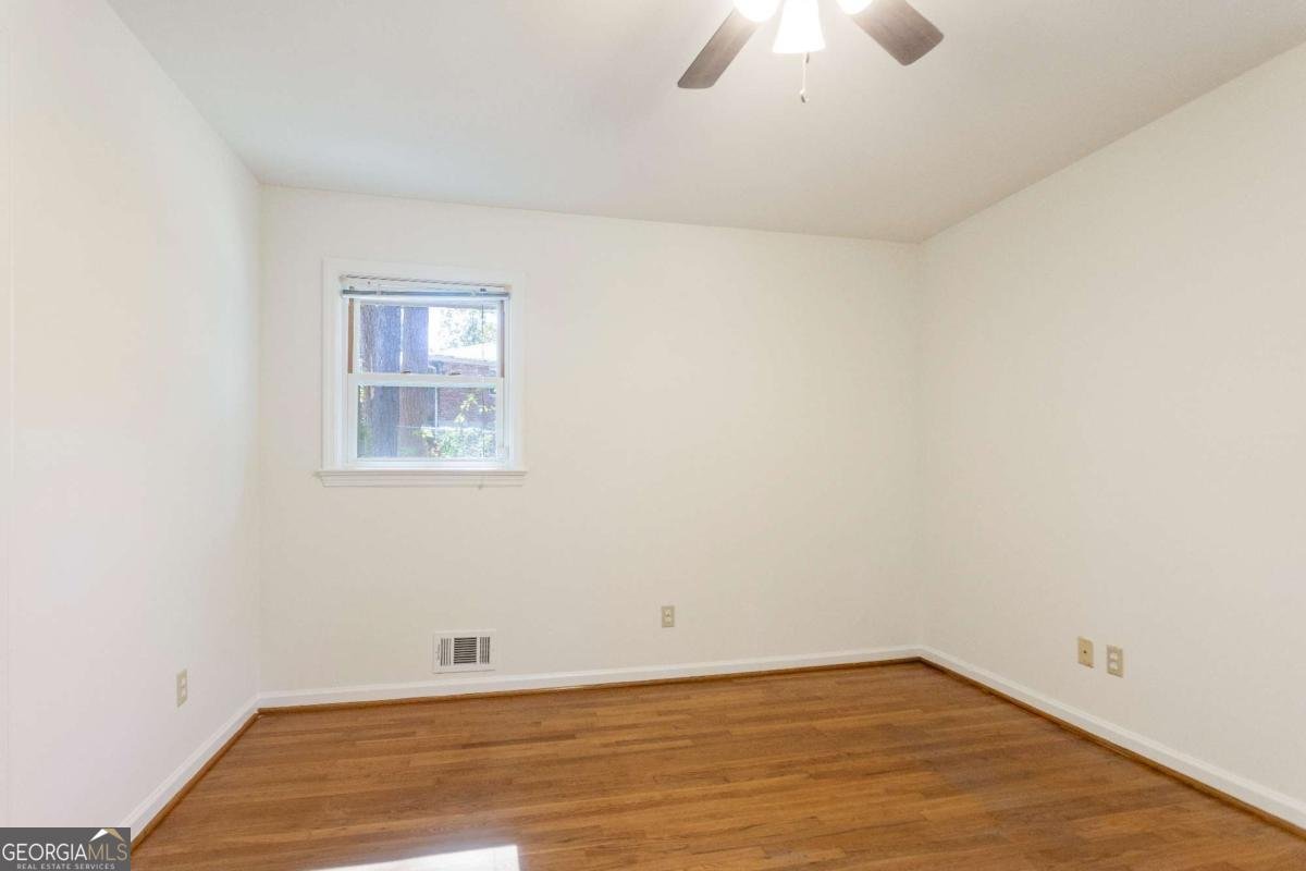 4433 Locksley Road Tucker - 27