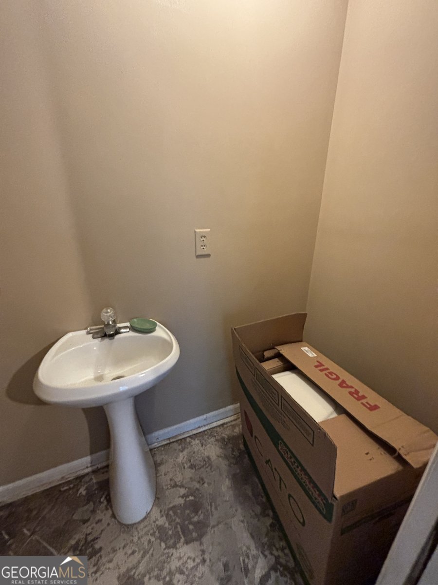 319 Country Club Road Cochran - 22