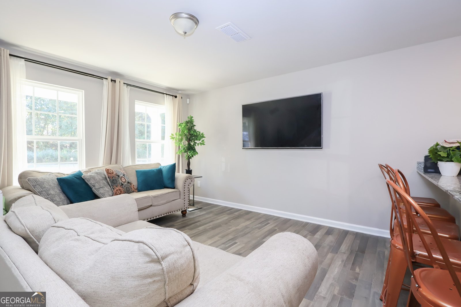 242 York Lane Macon - 3