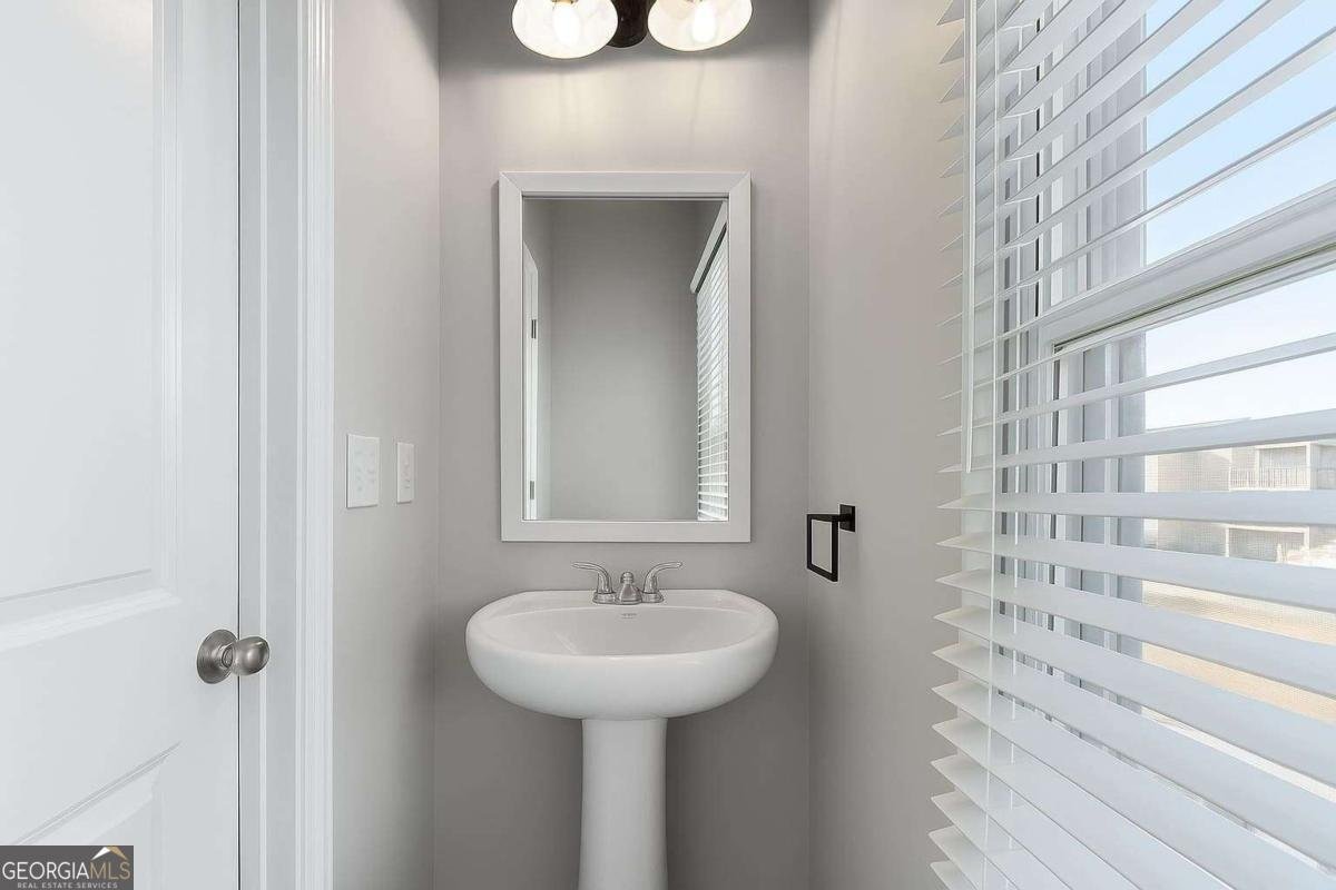 3619 HAWTHORNE Terrace Atlanta - 23