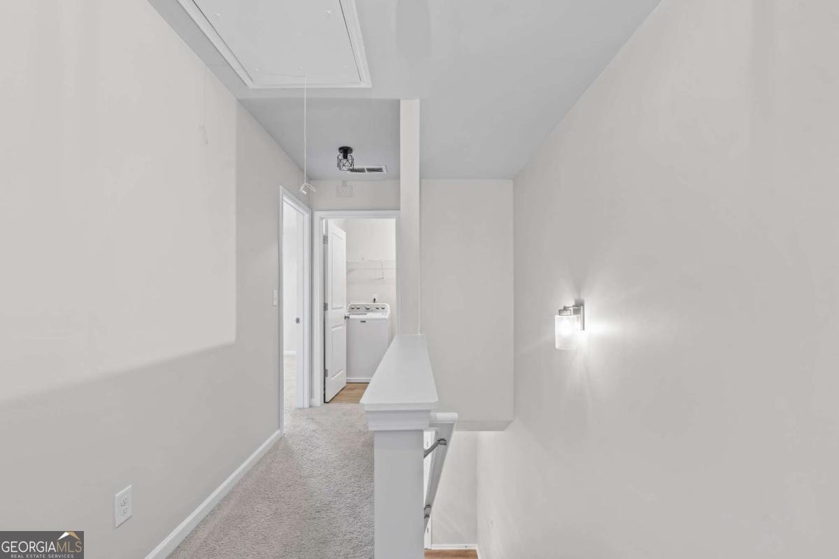 3619 HAWTHORNE Terrace Atlanta - 33