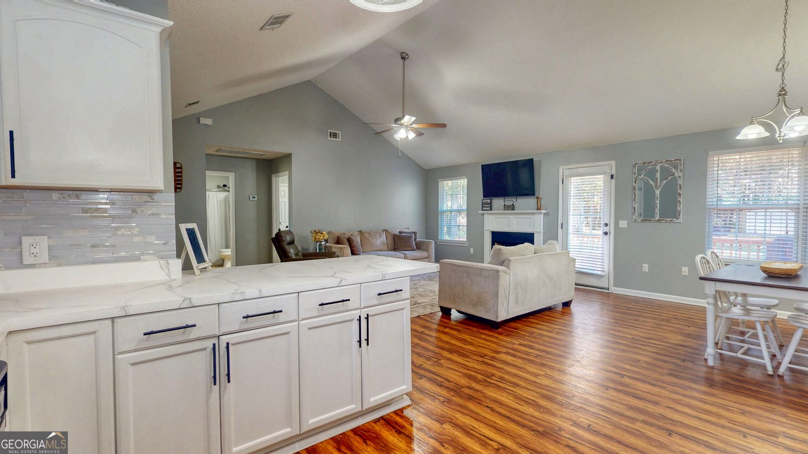 327 Bay Lane Eden - 10