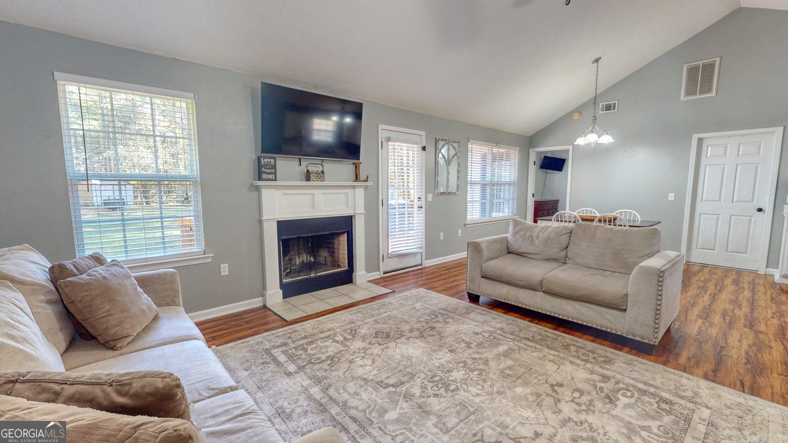 327 Bay Lane Eden - 3