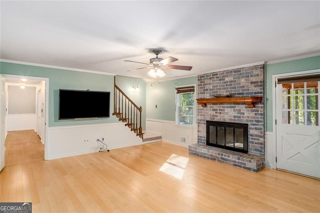 445 Bruce Way Lilburn - 16