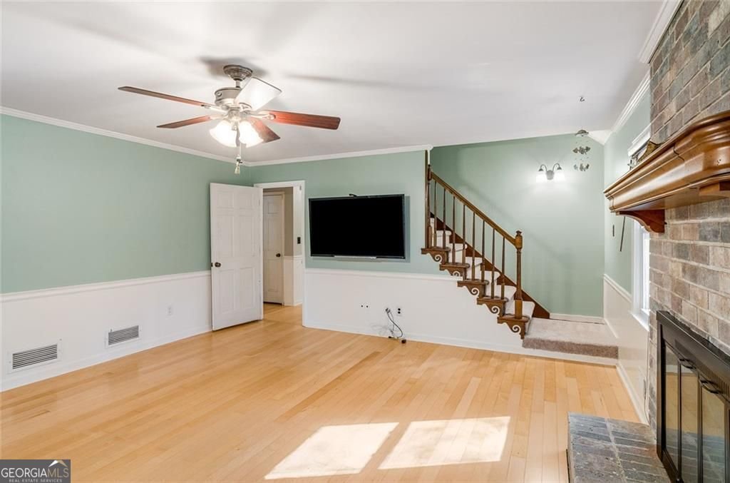 445 Bruce Way Lilburn - 19