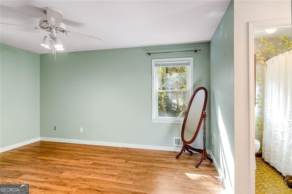 445 Bruce Way Lilburn - 27