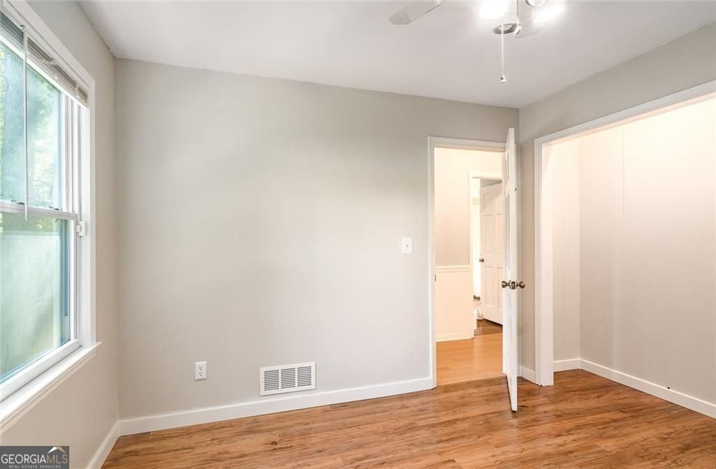 445 Bruce Way Lilburn - 29