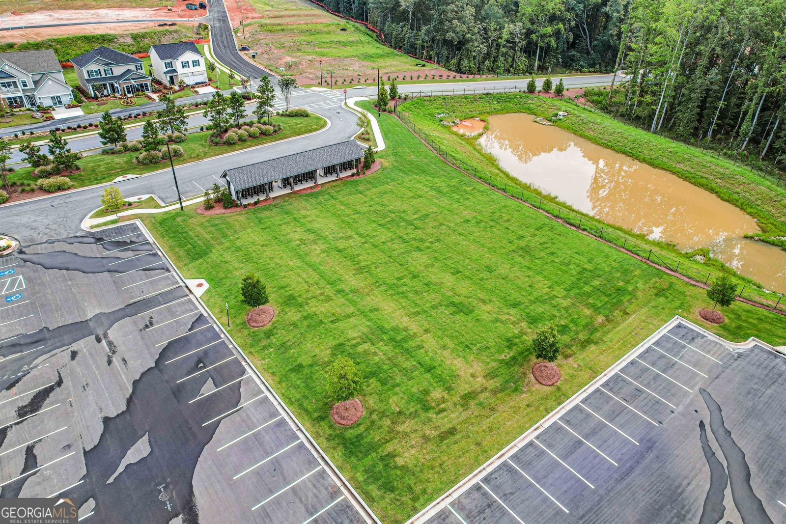 225 Coffee Lane Hoschton - 76