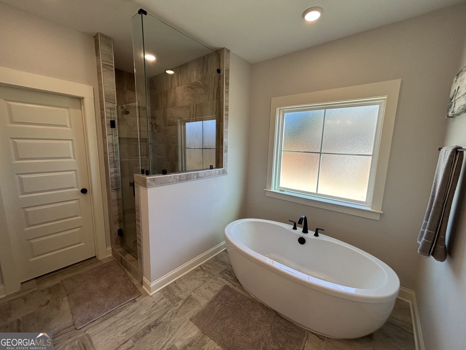 438 Davis Lake Pine Mountain - 42