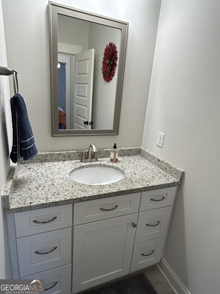 438 Davis Lake Pine Mountain - 55