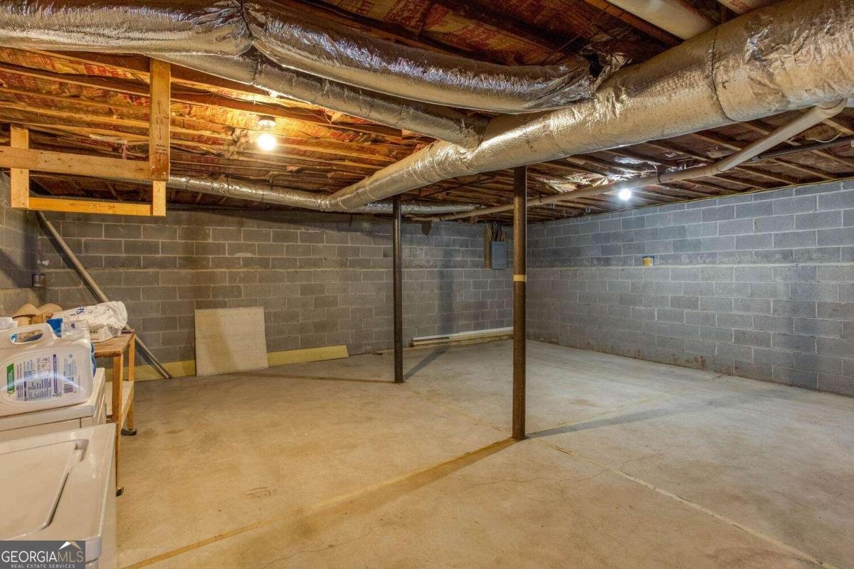 2673 Ashley Drive Marietta - 37