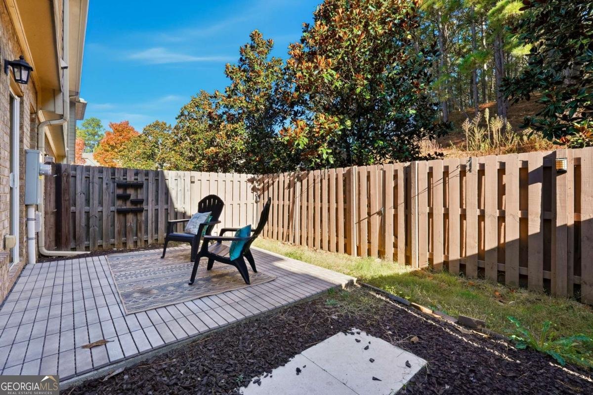 2121 Caswell Circle Marietta - 24