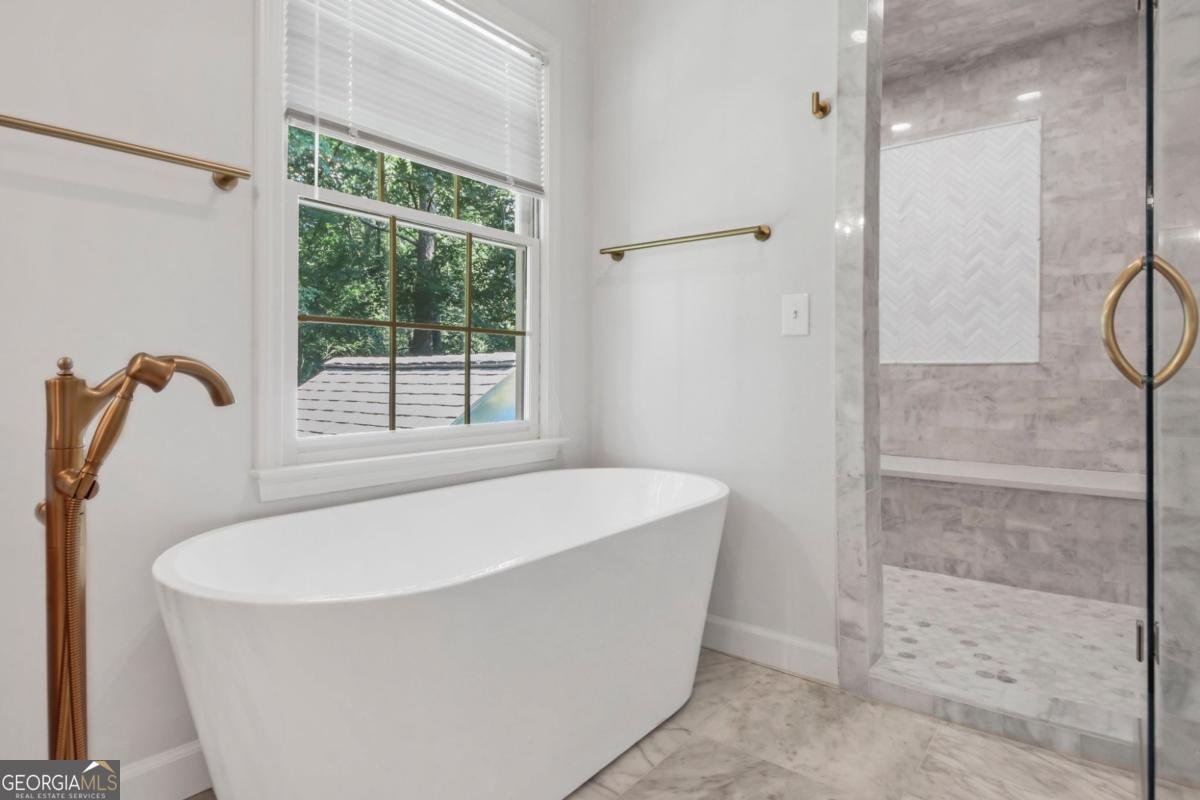 5435 Hoylake Court Johns Creek - 24