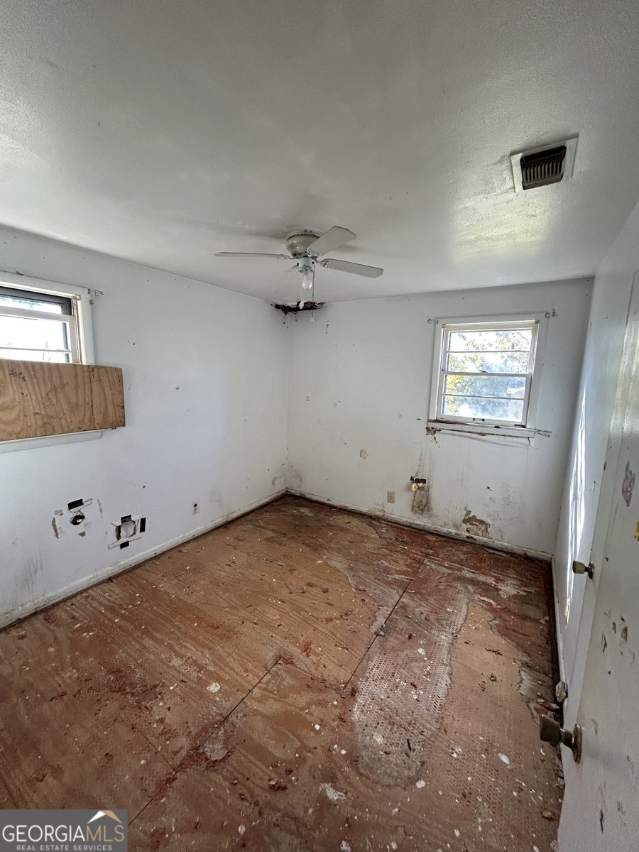 2443 Lambert Drive Macon - 14