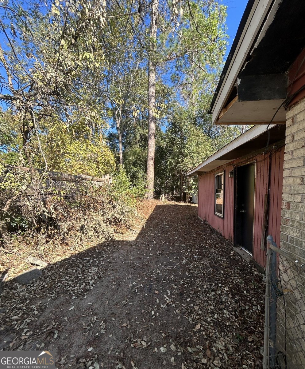 2443 Lambert Drive Macon - 19