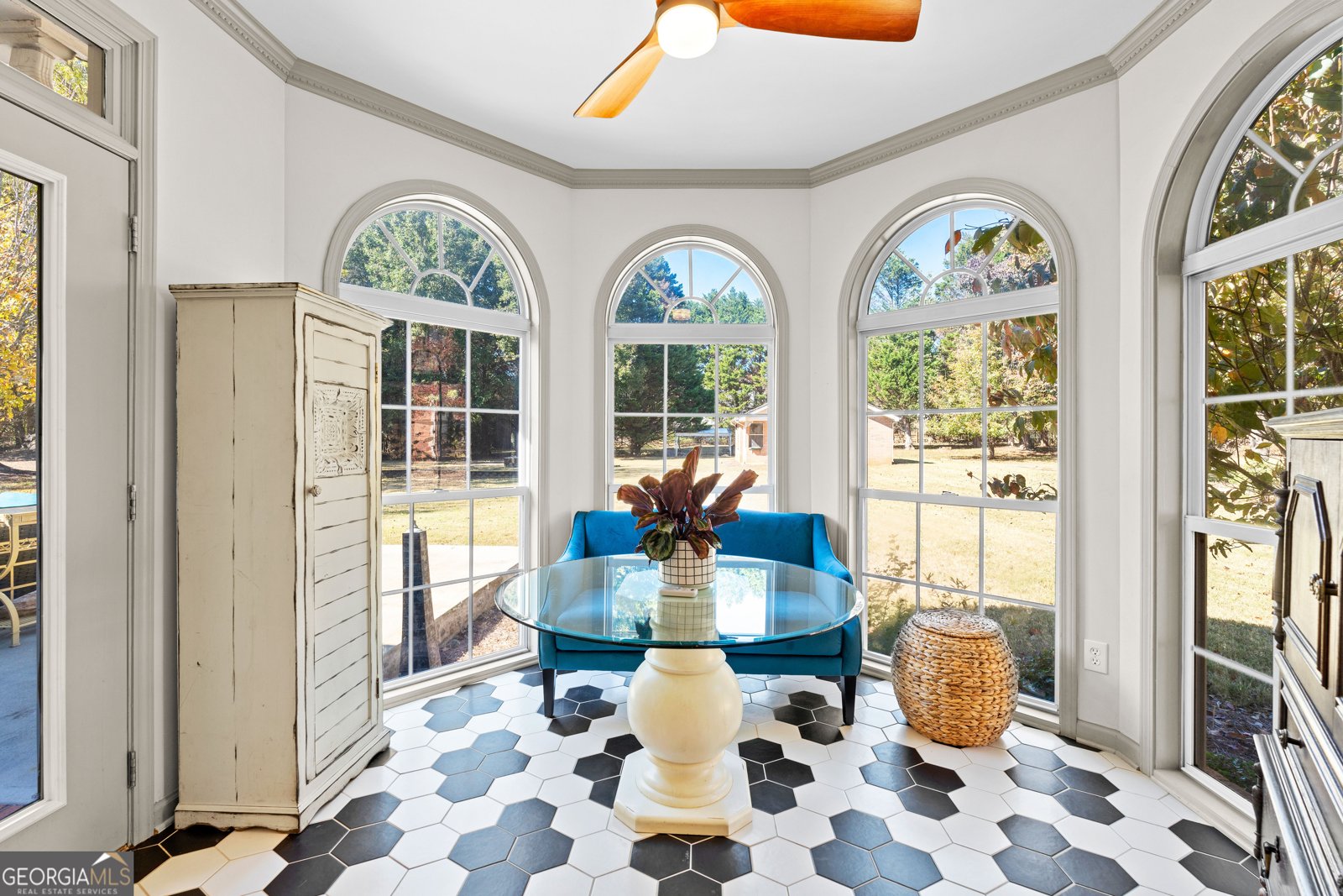 155 Youngs Circle Fayetteville - 33