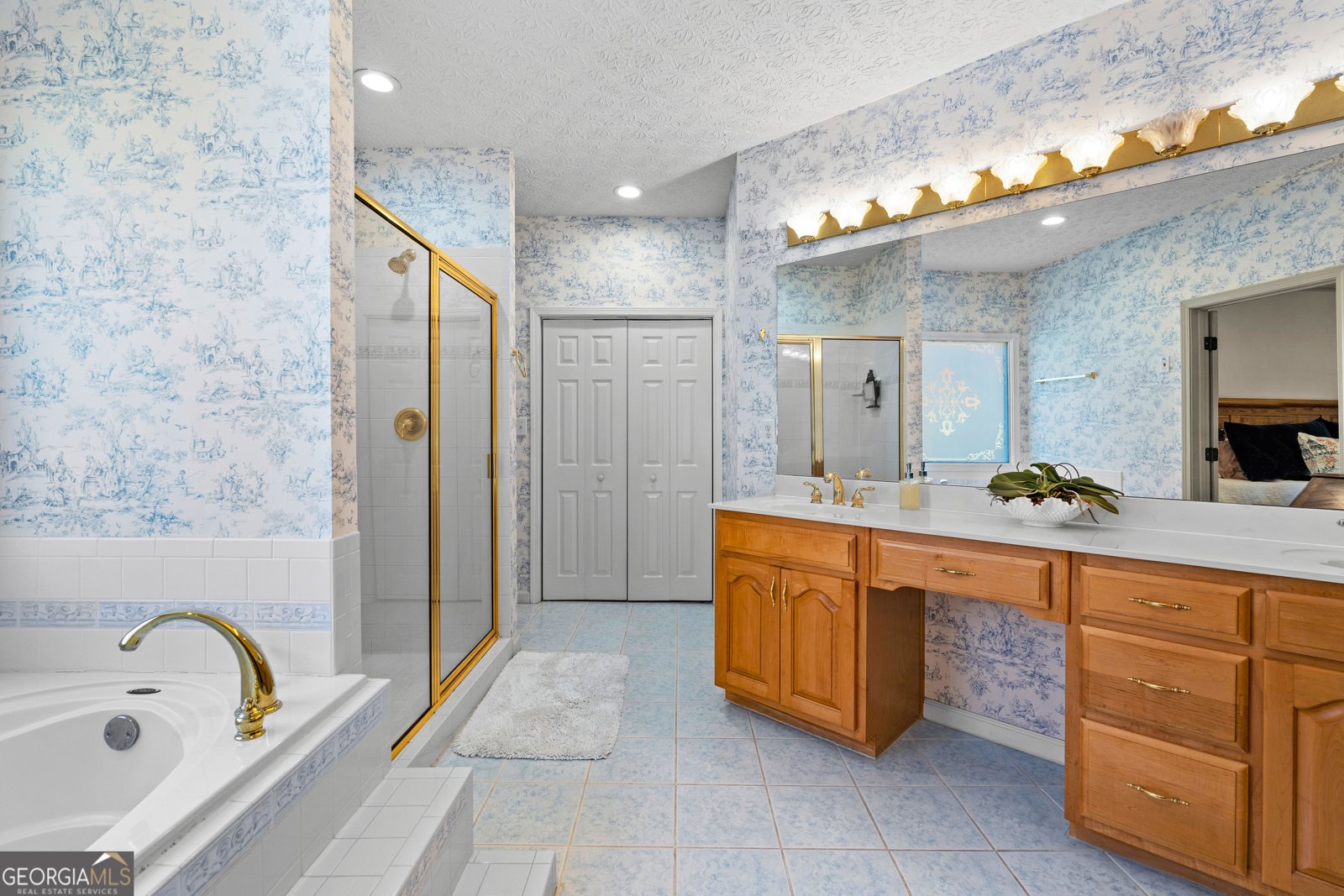 155 Youngs Circle Fayetteville - 38