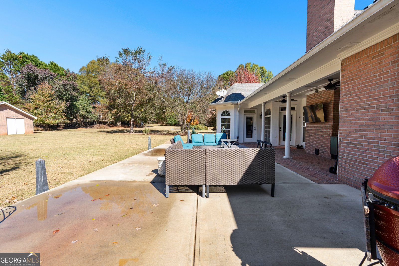 155 Youngs Circle Fayetteville - 66