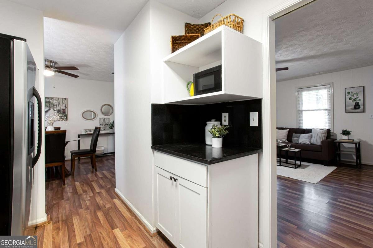 954 Camp Creek Drive Lilburn - 10