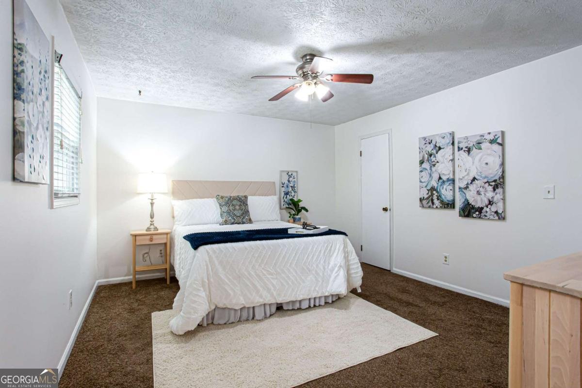 954 Camp Creek Drive Lilburn - 11