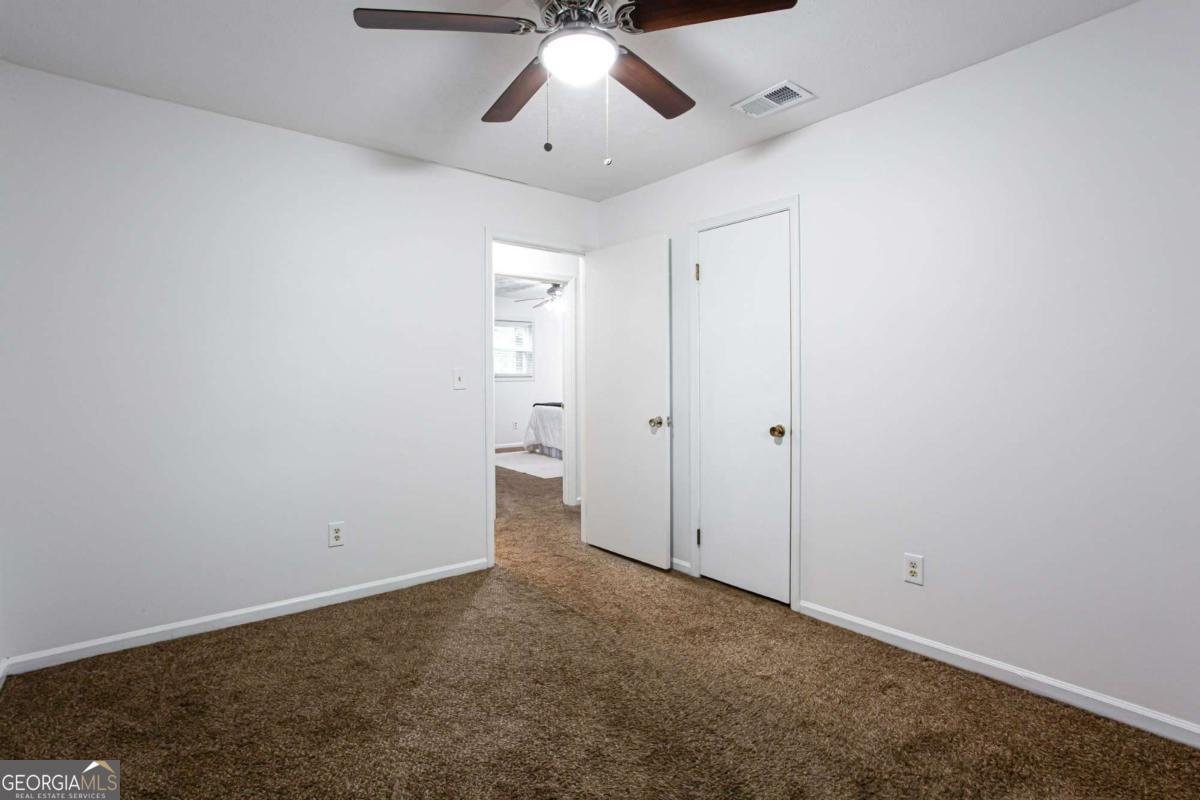 954 Camp Creek Drive Lilburn - 15