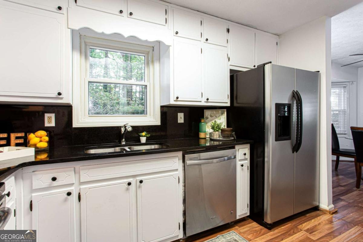 954 Camp Creek Drive Lilburn - 9