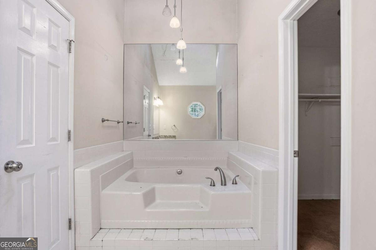 4085 Vicksburg Drive Lawrenceville - 23