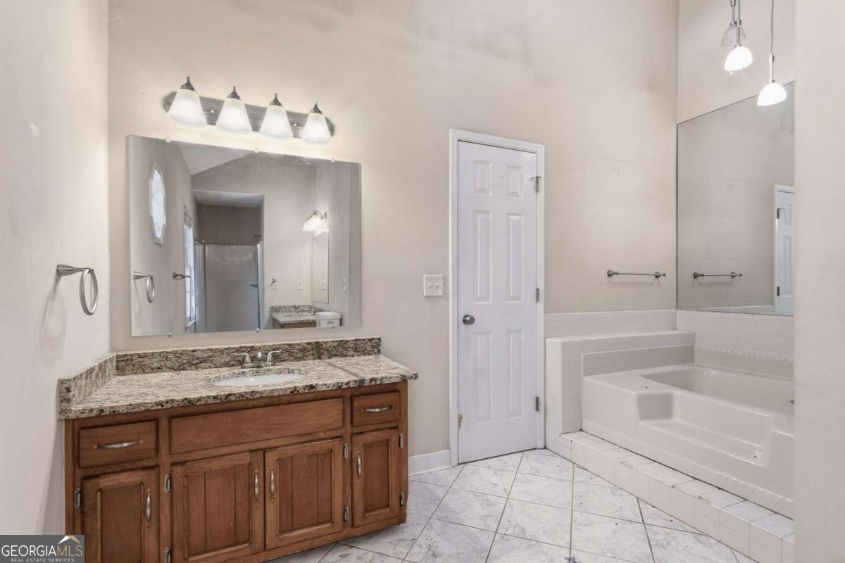 4085 Vicksburg Drive Lawrenceville - 24