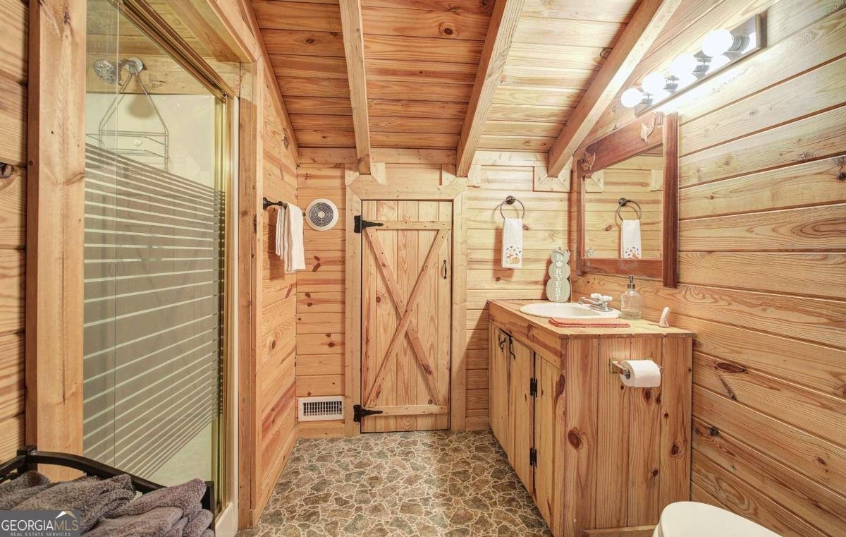 647 KnightBottom Road Fairmount - 10