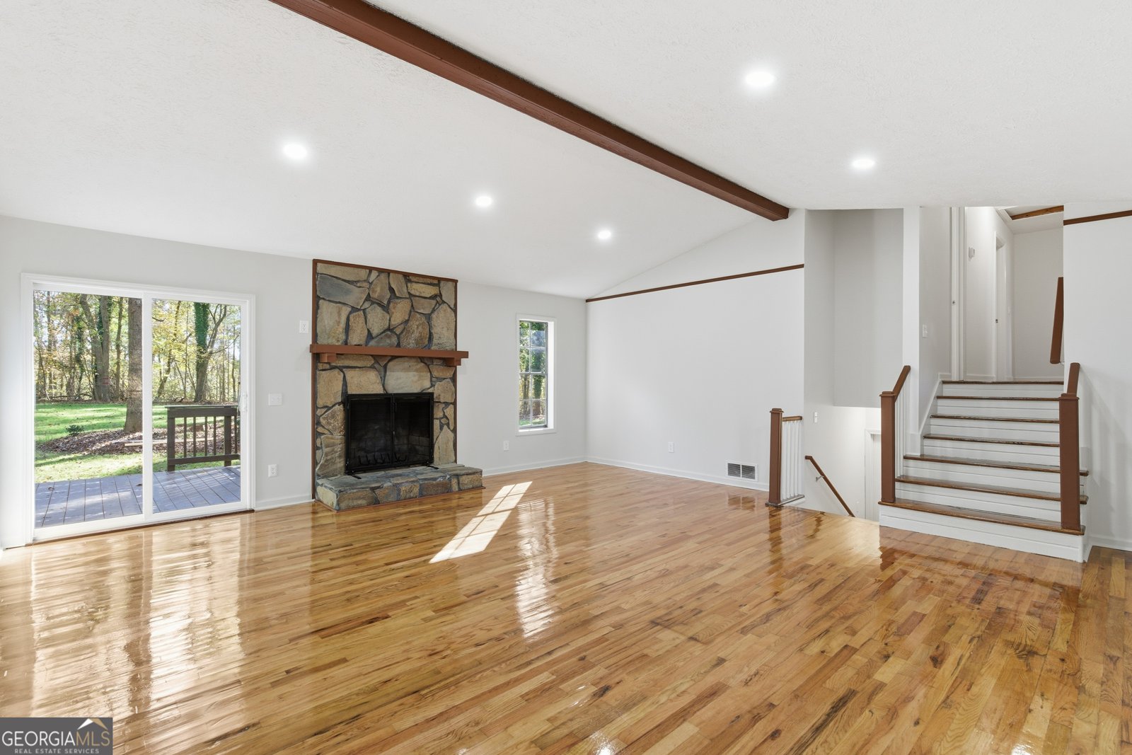 235 Sabrina Court Woodstock - 15