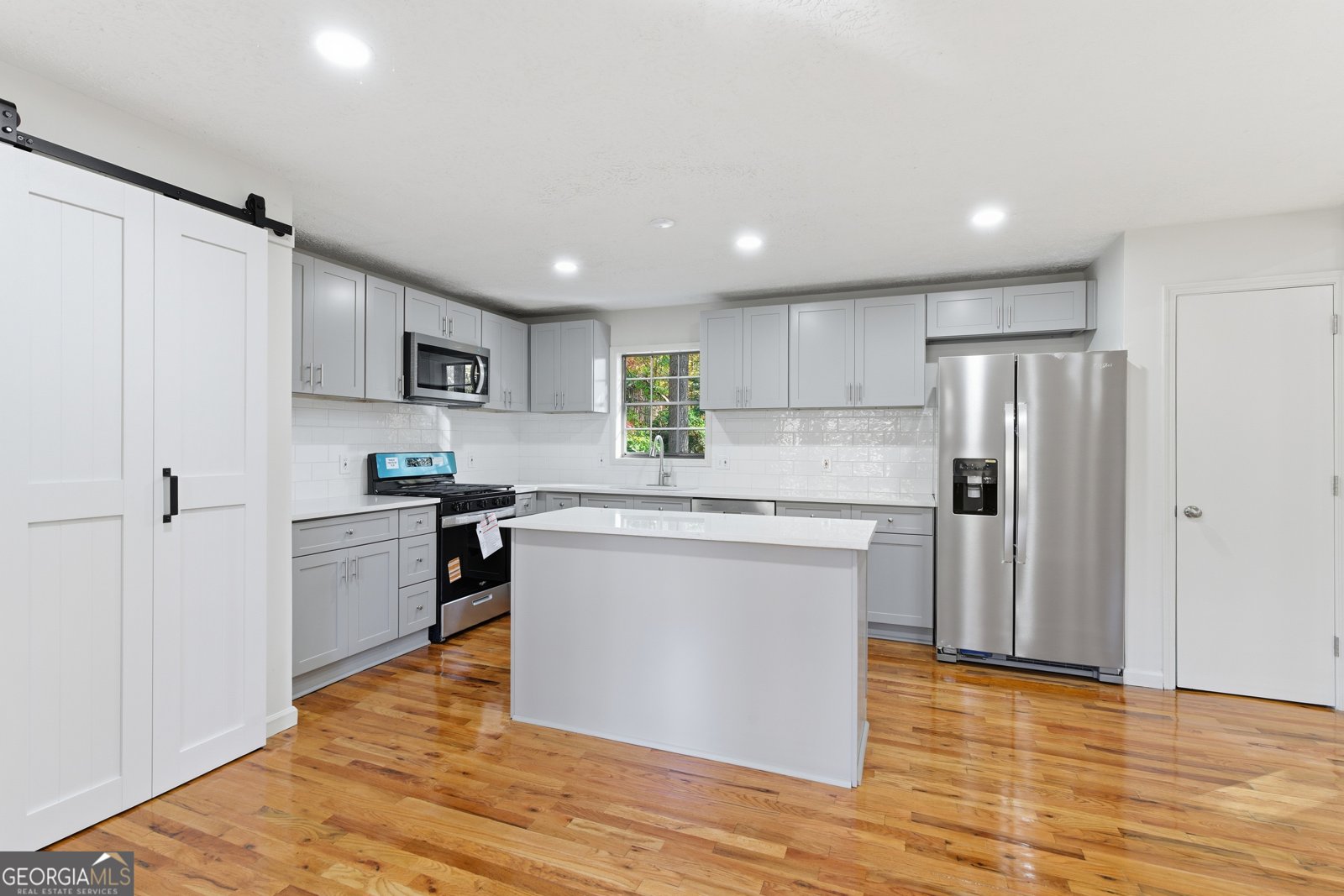 235 Sabrina Court Woodstock - 6