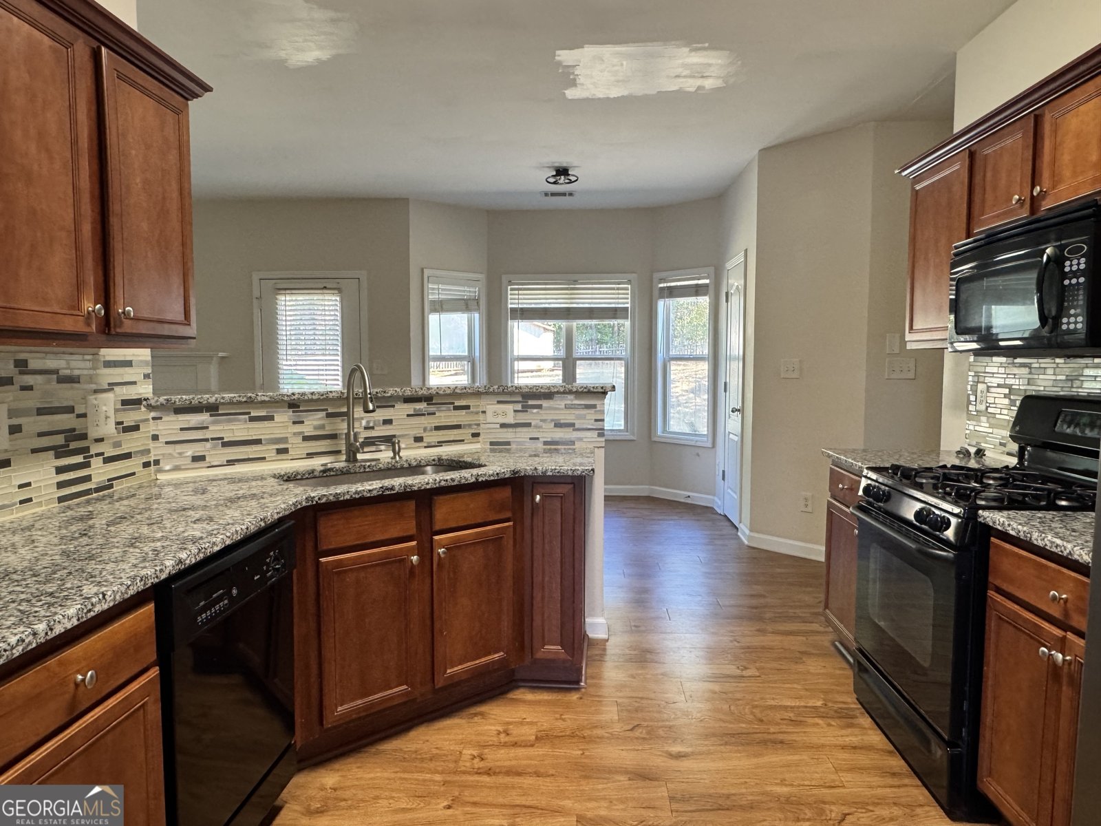 893 port west drive auburn - 34