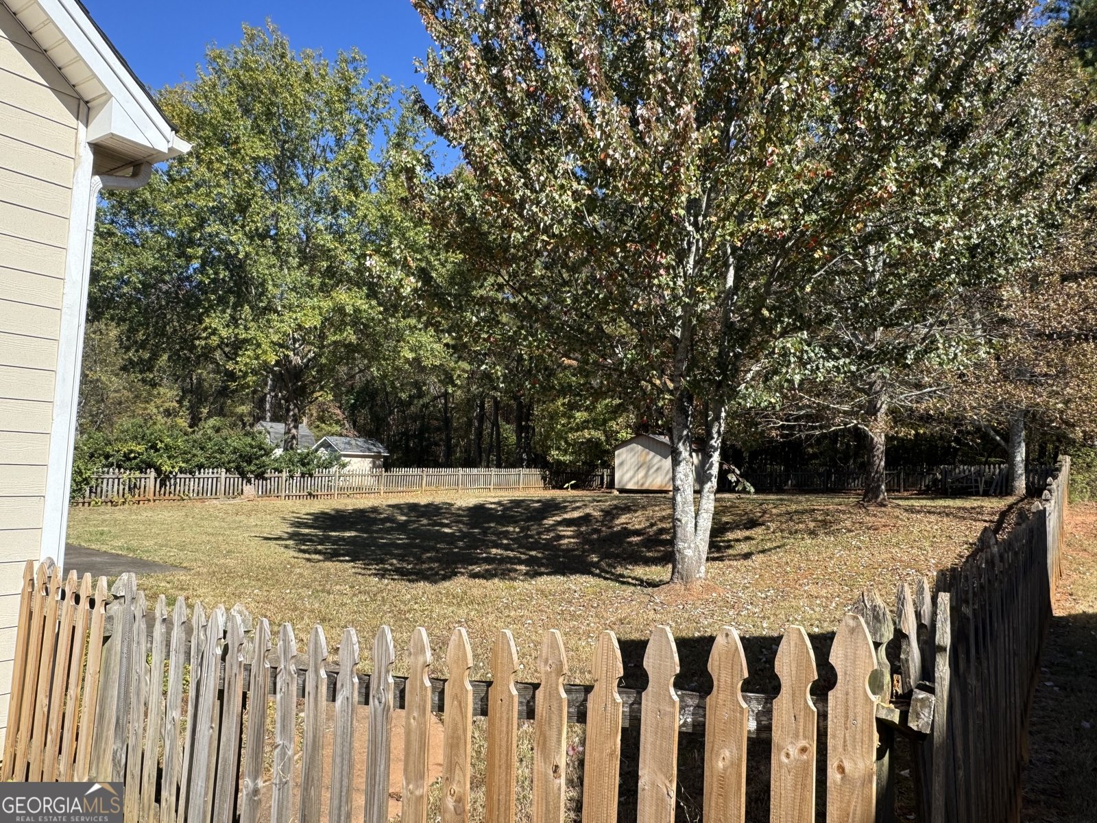 893 port west drive auburn - 40