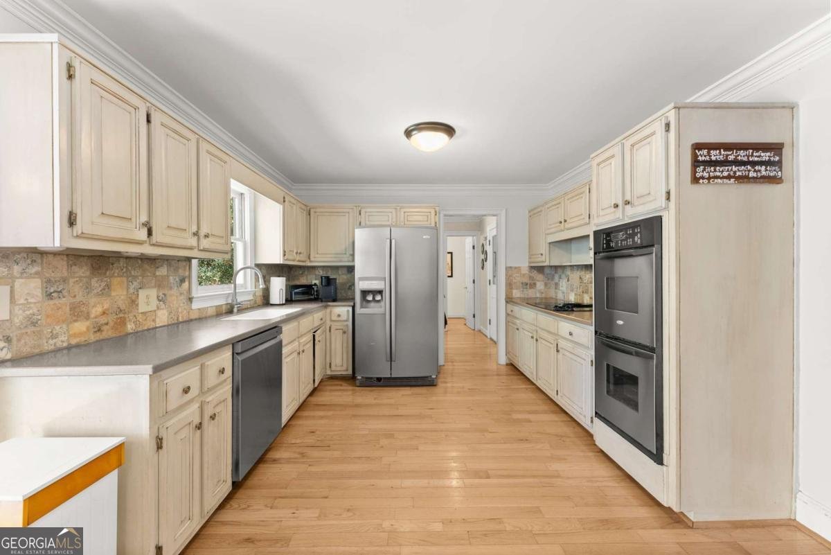 2831 Village Court Gainesville - 14