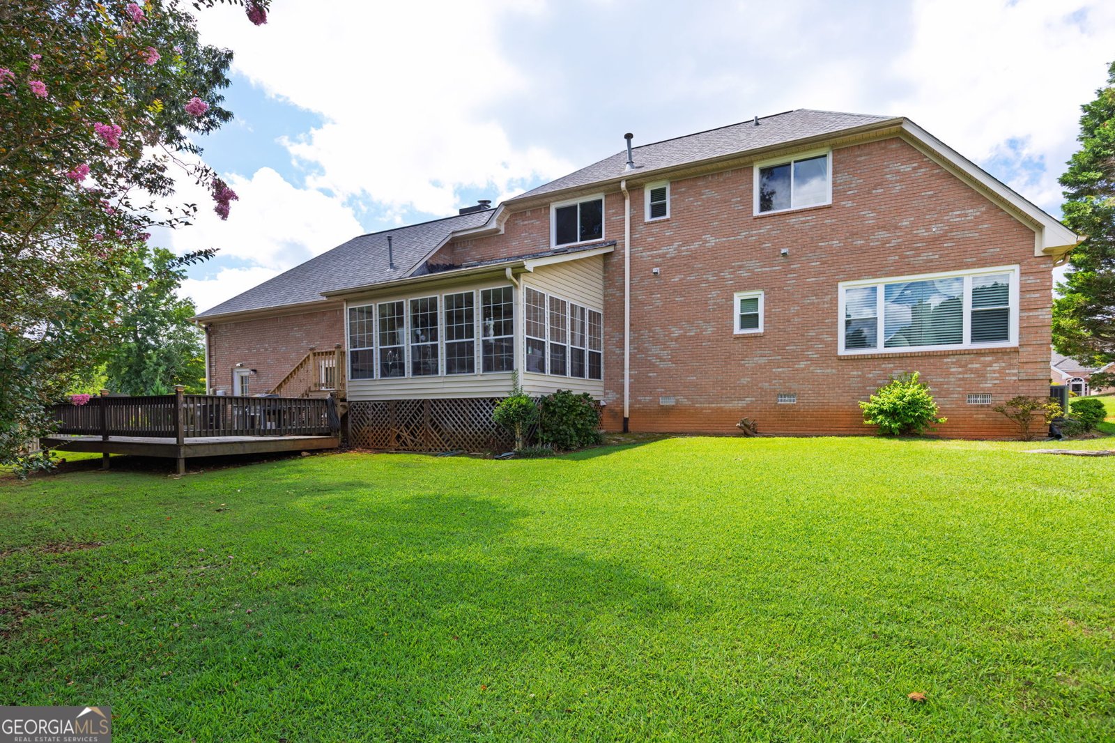 9396 Woodlawn Drive Douglasville - 34