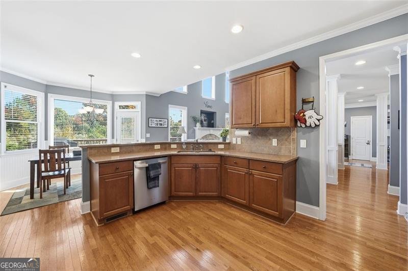 169 Retreat Dallas - 16