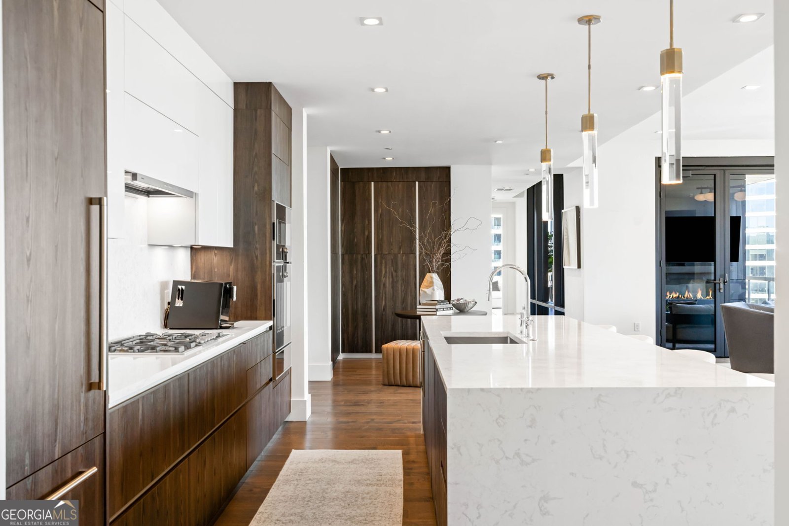 3107 Peachtree Road Atlanta - 16