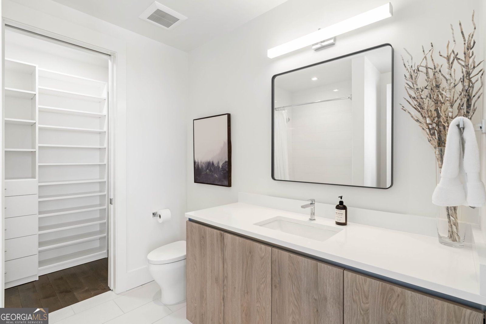 3107 Peachtree Road Atlanta - 38