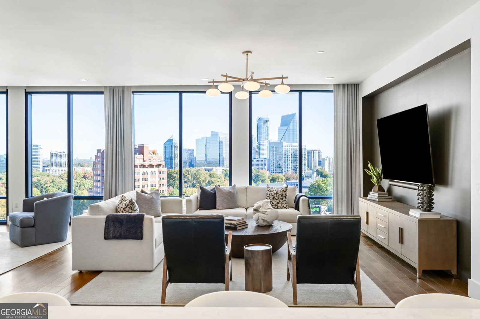 3107 Peachtree Road Atlanta - 4