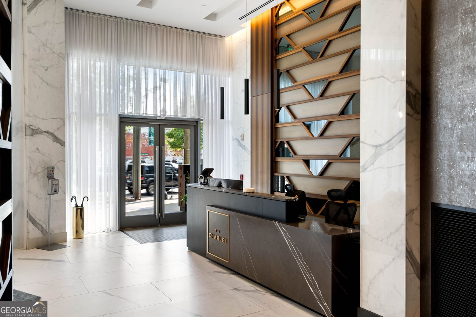 3107 Peachtree Road Atlanta - 41