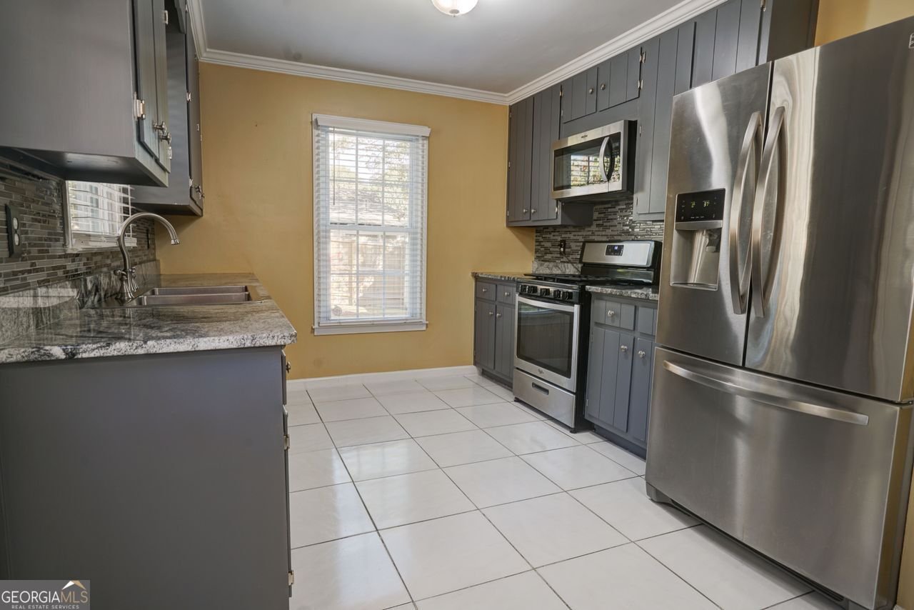 5381 STATION Circle Norcross - 23