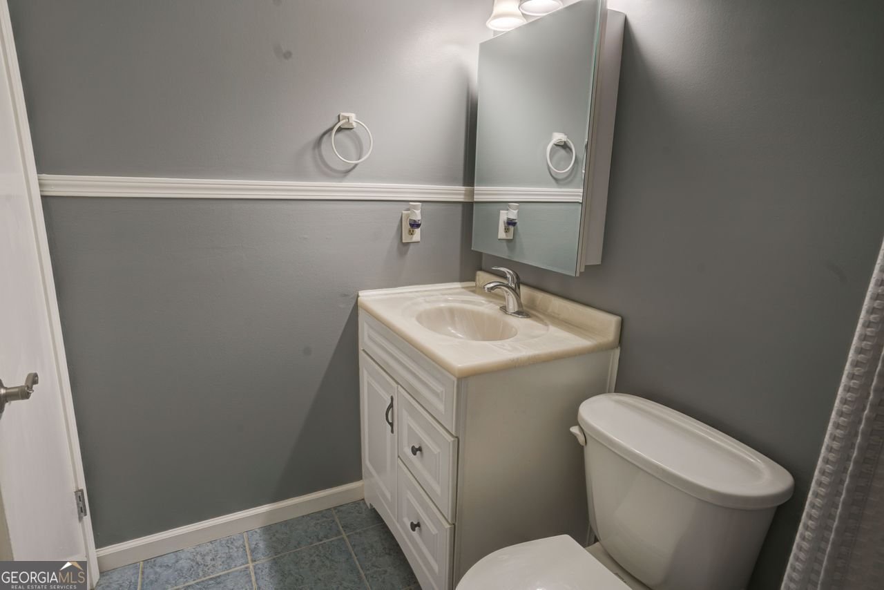 5381 STATION Circle Norcross - 6