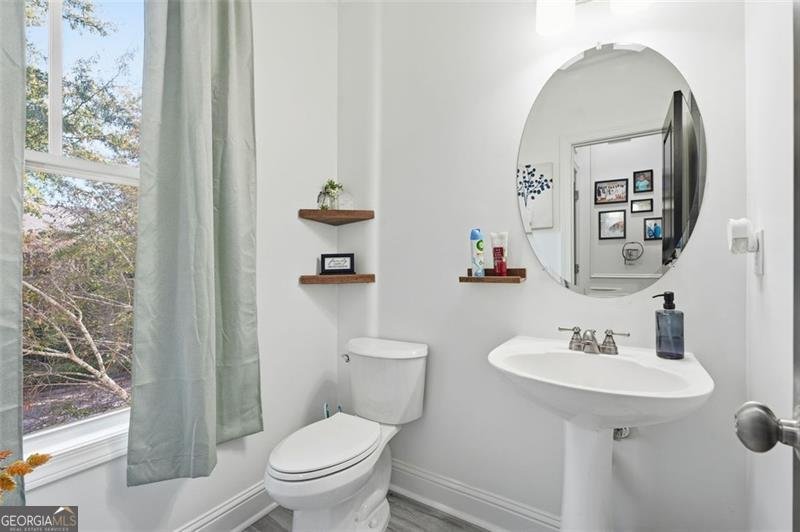 9931 MANCUNIAN Douglasville - 19