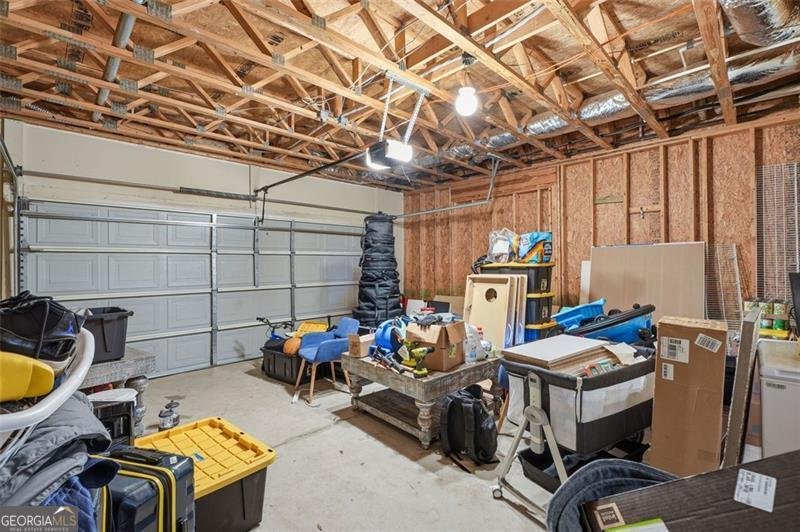 9931 MANCUNIAN Douglasville - 31