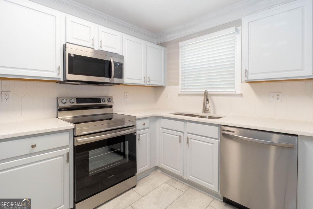 745 Crestwell Circle Atlanta - 10