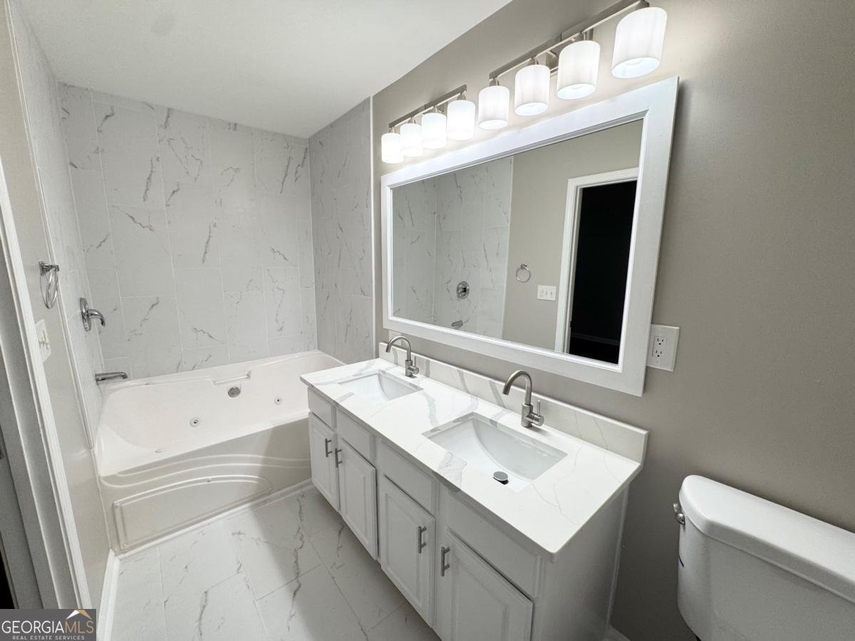 745 Crestwell Circle Atlanta - 28