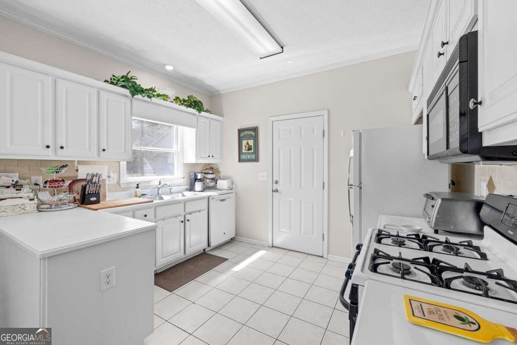 300 The Esplanade Way Loganville - 14