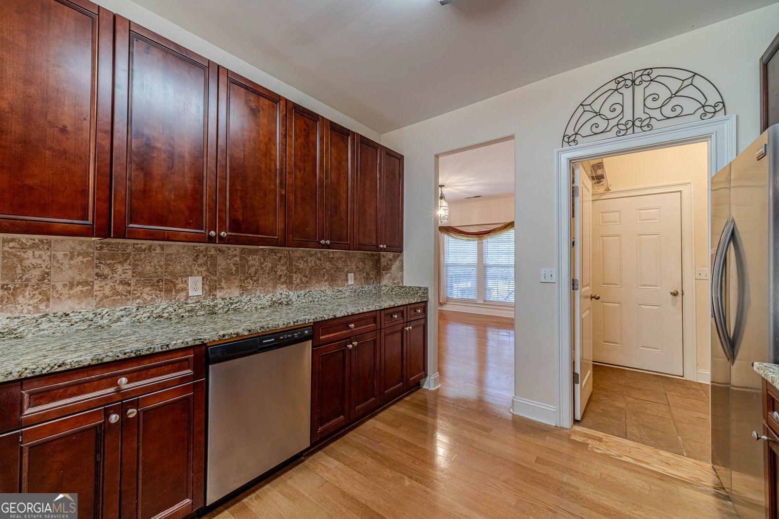 654 Huntington Trace Winder - 15