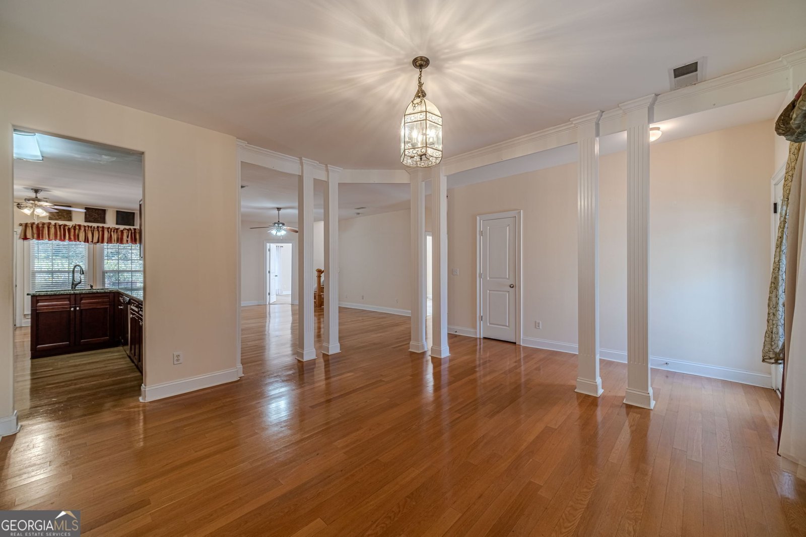 654 Huntington Trace Winder - 17