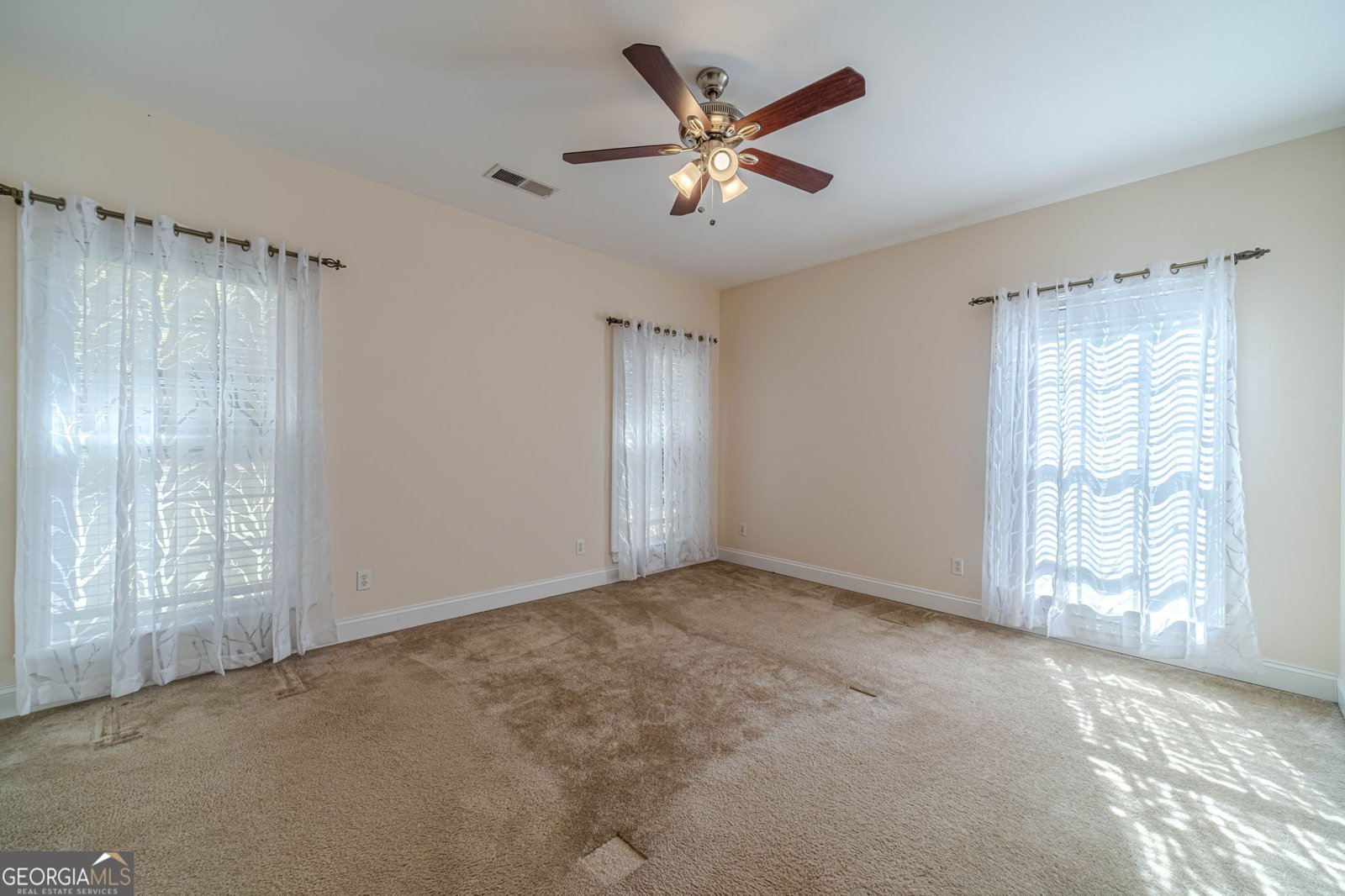 654 Huntington Trace Winder - 40